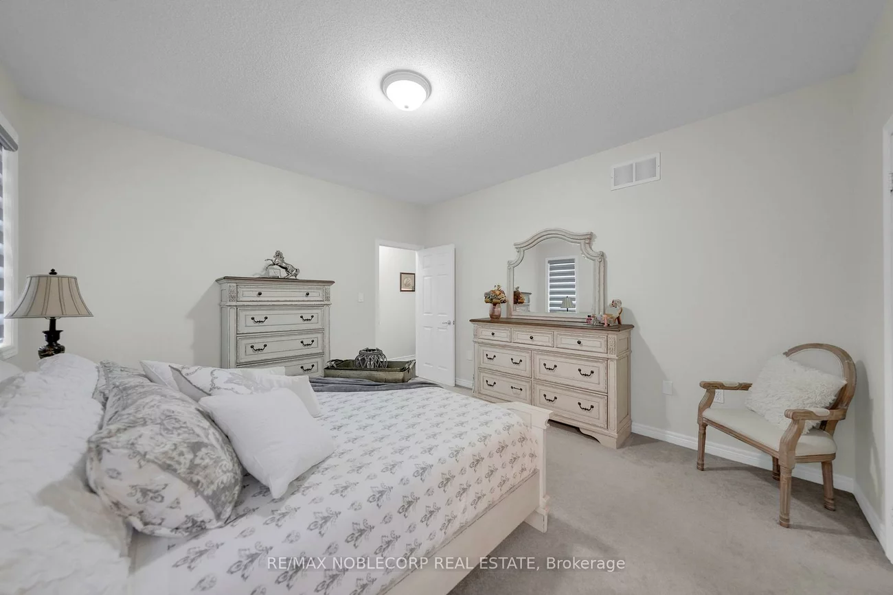 14, Willard Hunt, Schomberg, King