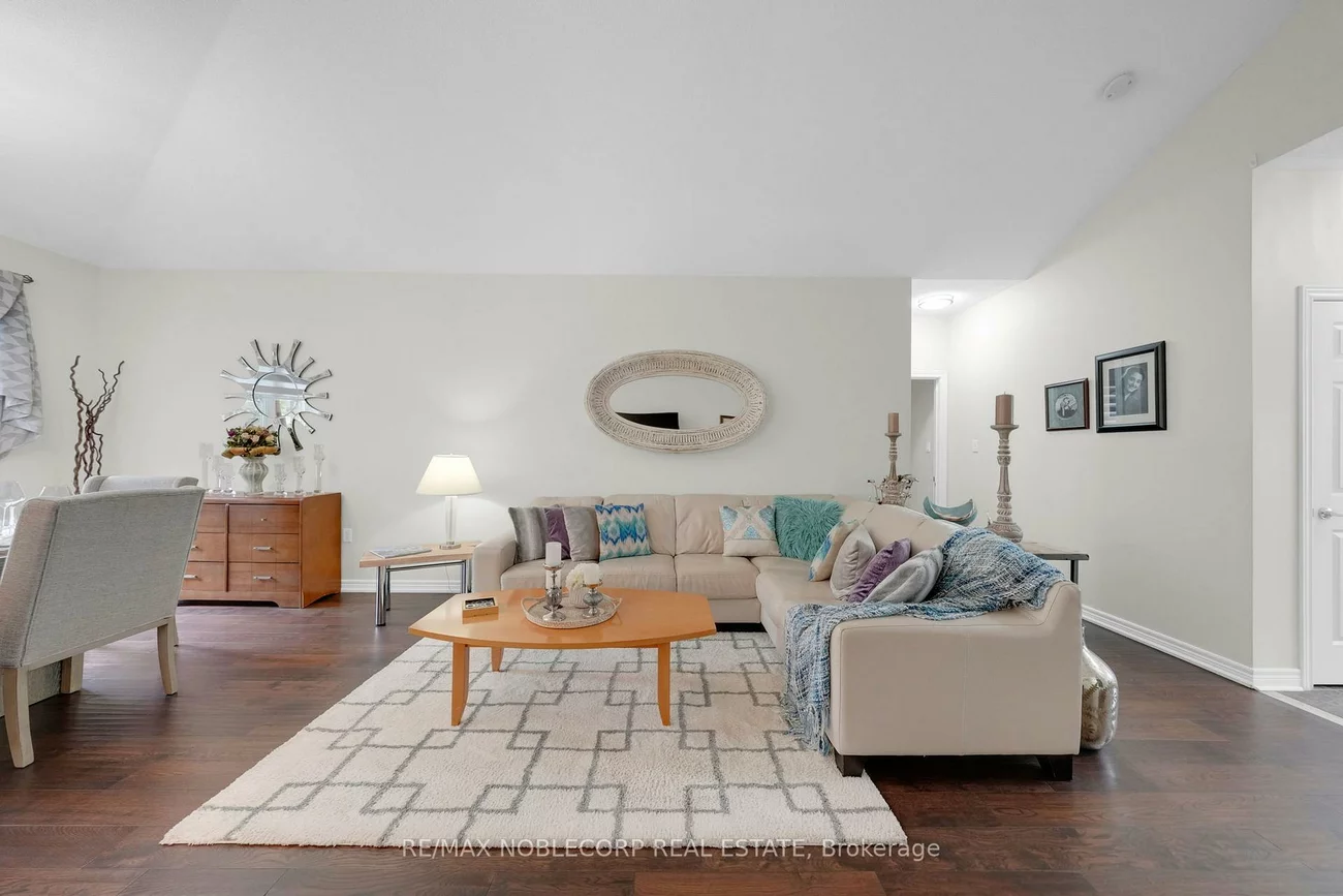 14, Willard Hunt, Schomberg, King