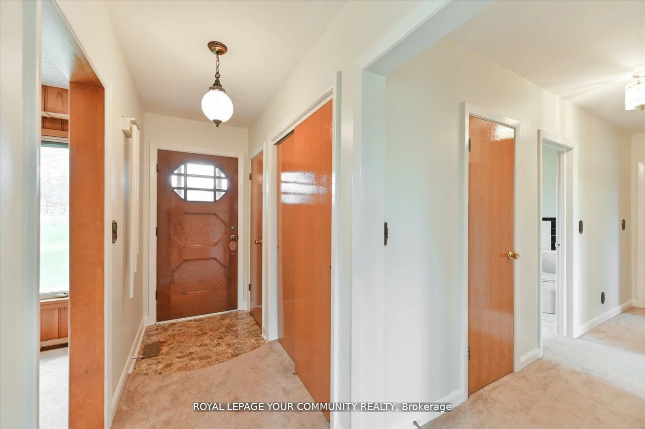 6162, Highway 9, Schomberg, King