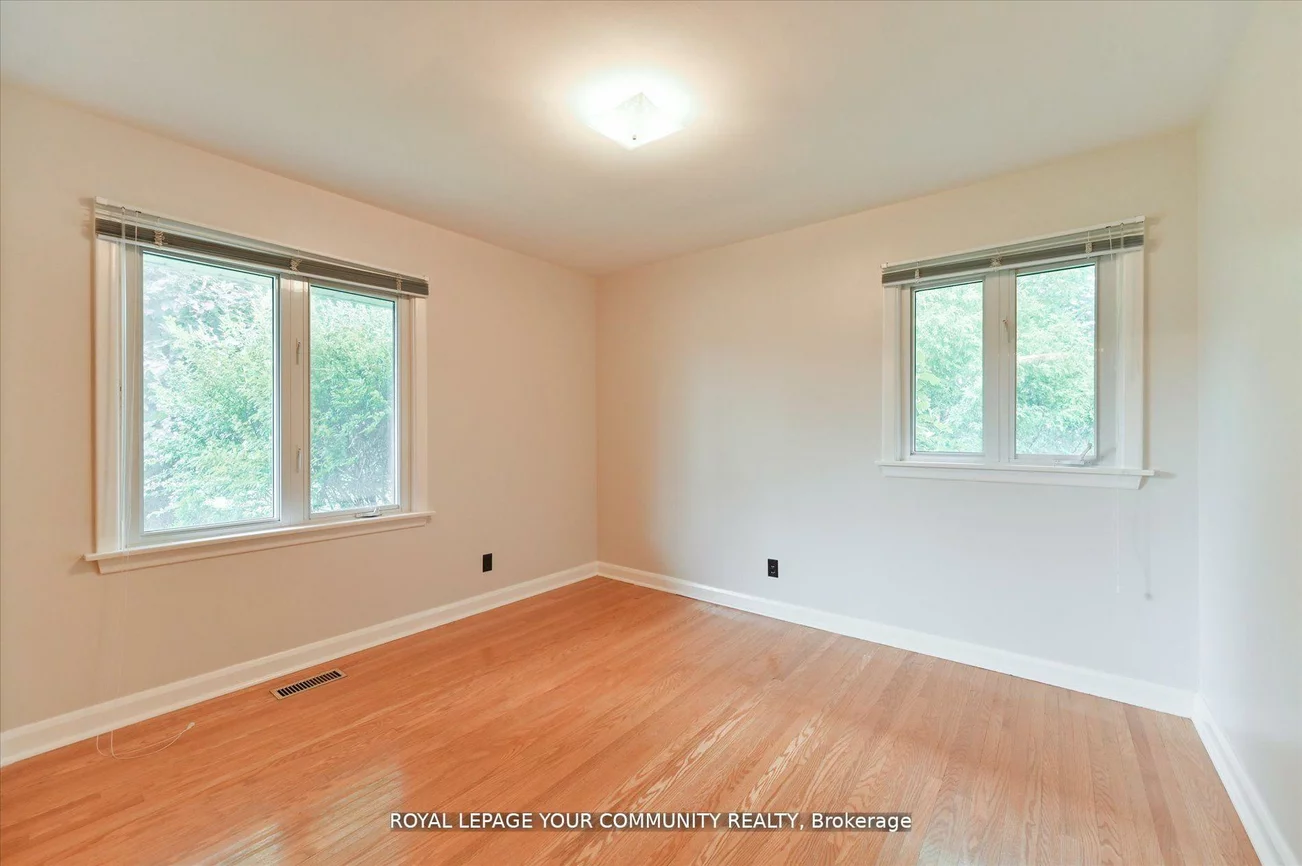 6162, Highway 9, Schomberg, King