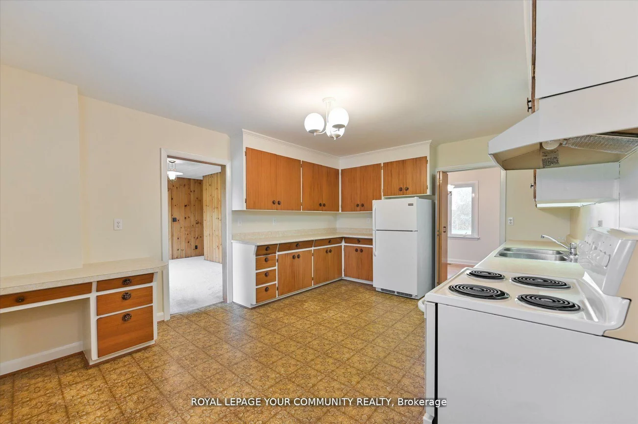 6162, Highway 9, Schomberg, King