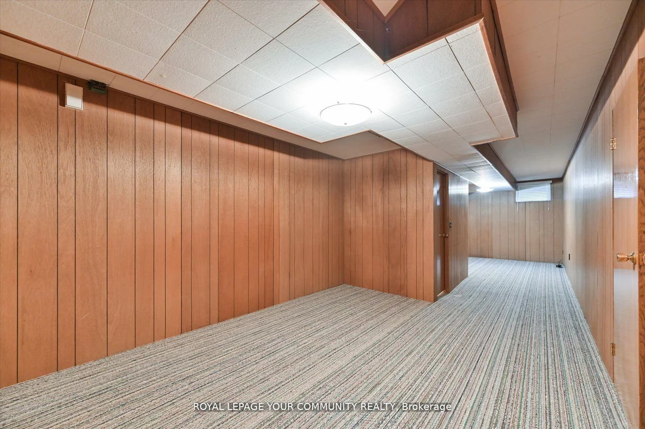 6162, Highway 9, Schomberg, King