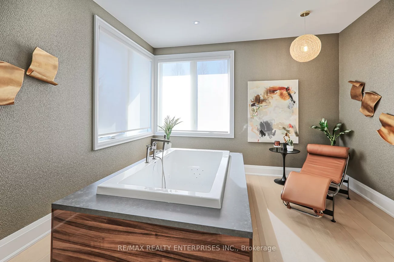 500, Warren, King City, King