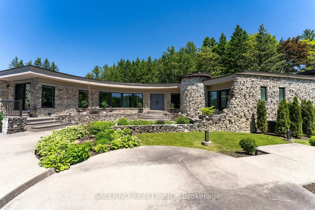 290, Kingscross, King City, King