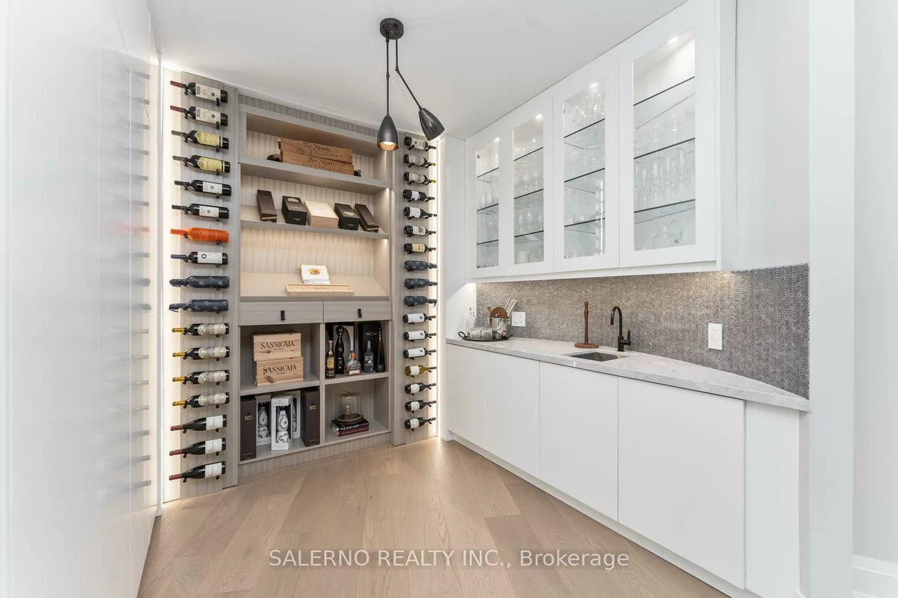 290, Kingscross, King City, King