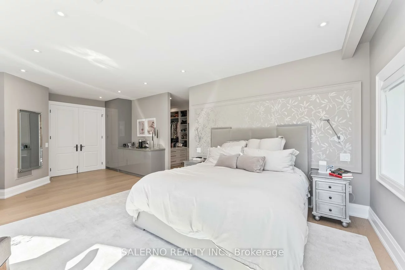 290, Kingscross, King City, King