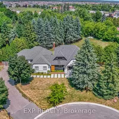 17, Chamberlain, Nobleton, King
