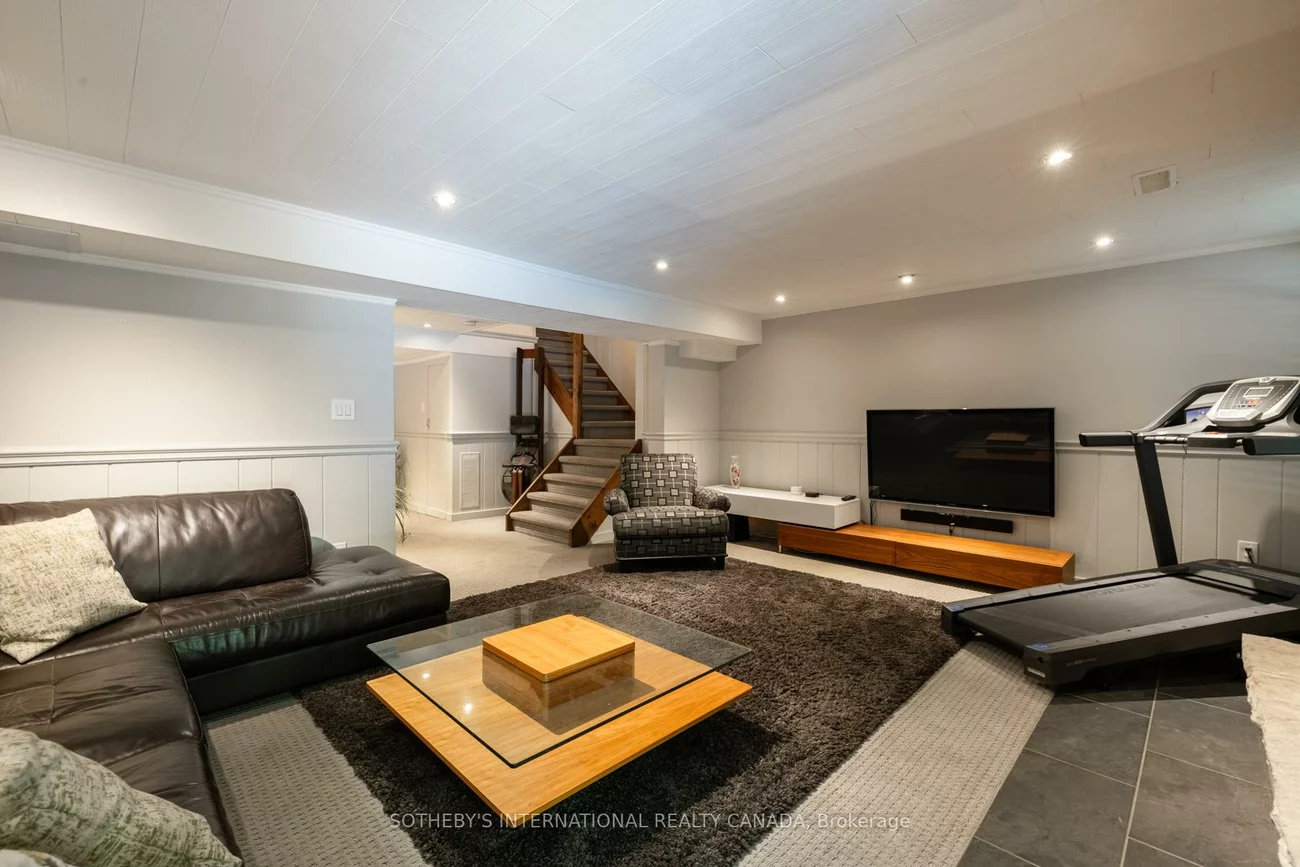 15395, Weston, Rural King, King