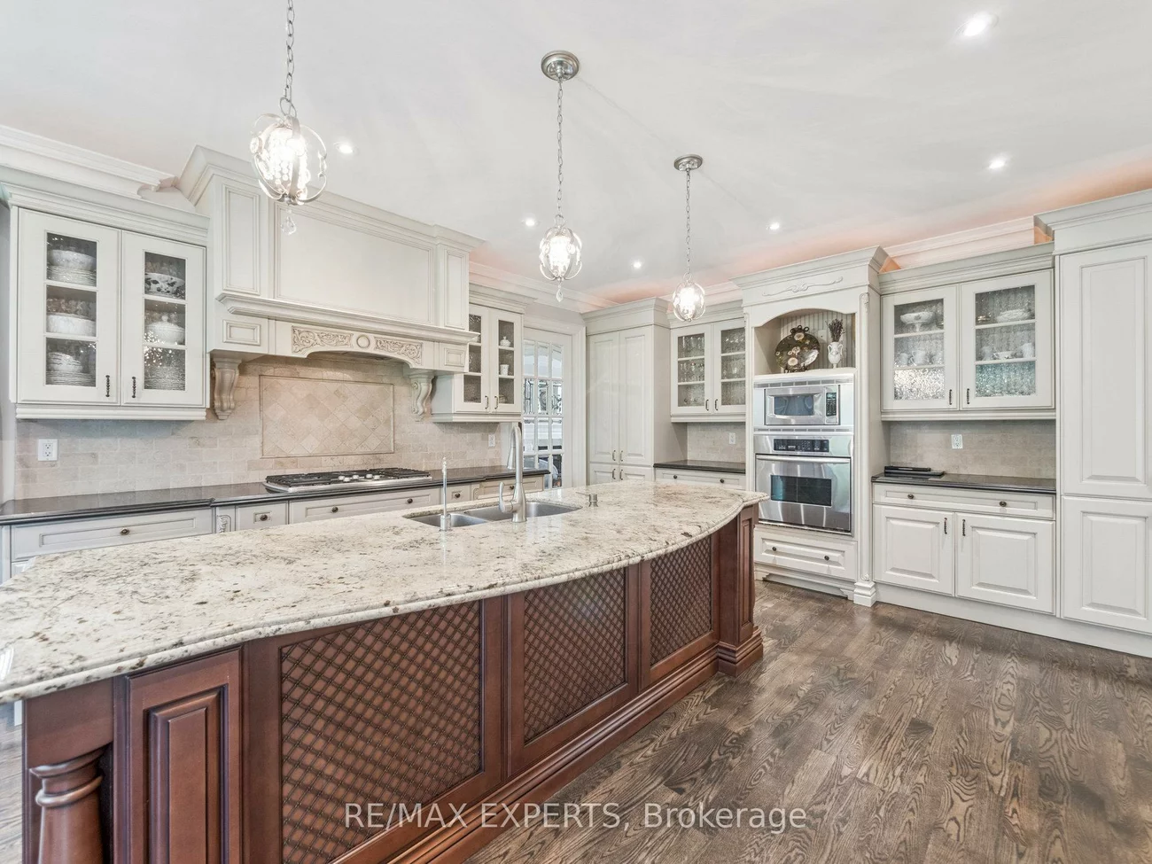 105, Eden Vale, Rural King, King