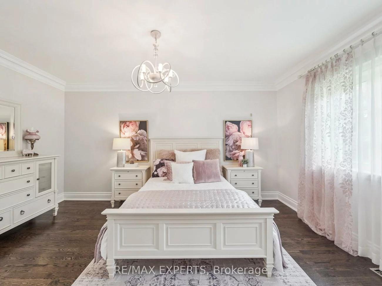 105, Eden Vale, Rural King, King