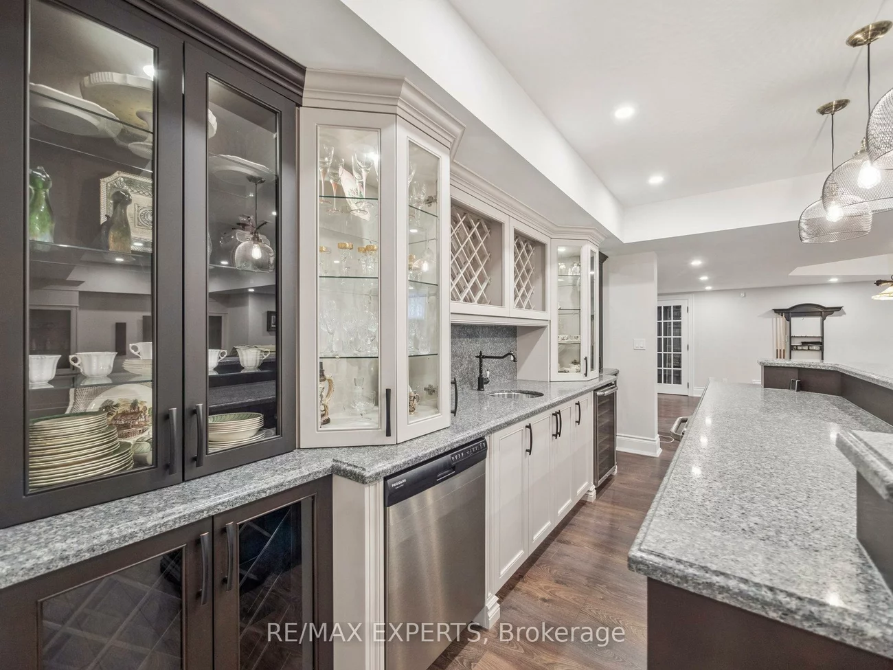 105, Eden Vale, Rural King, King