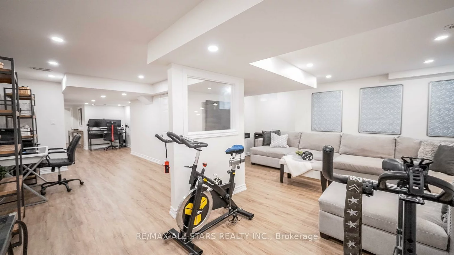 19, Kettle Valley, Nobleton, King