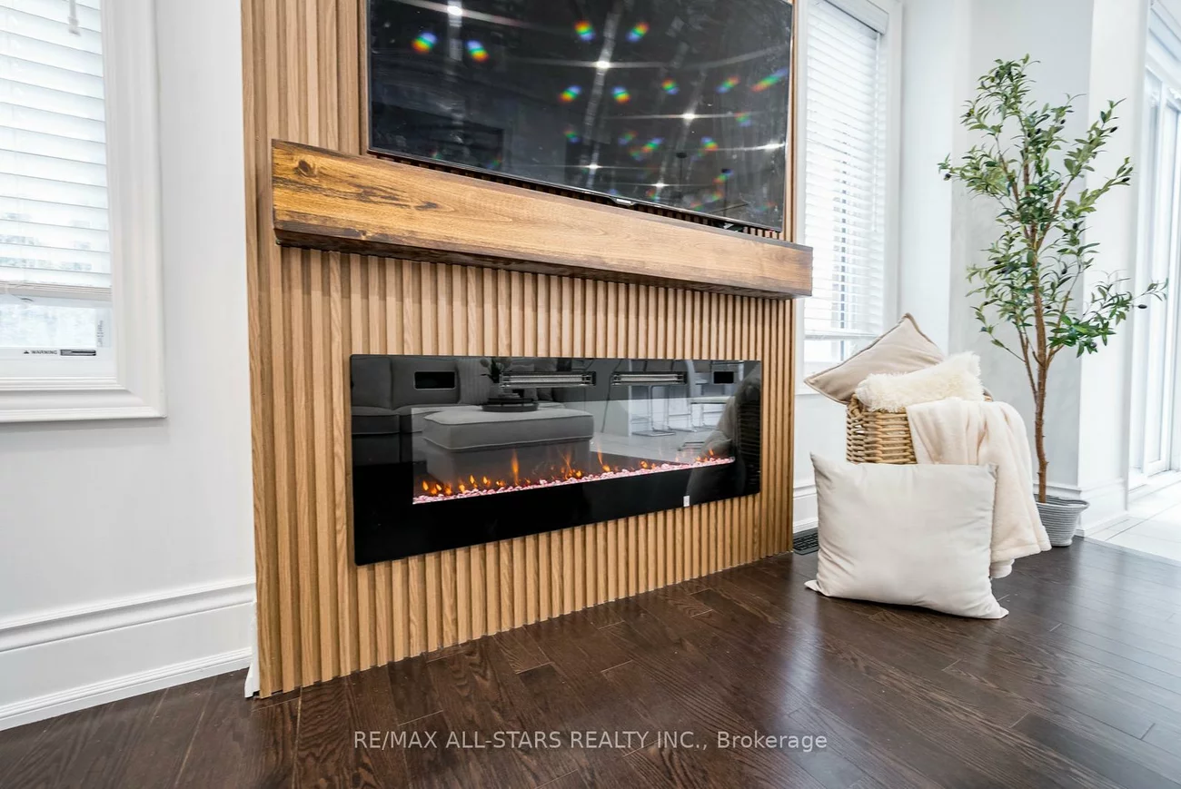 19, Kettle Valley, Nobleton, King