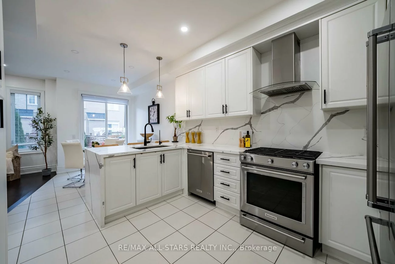 19, Kettle Valley, Nobleton, King