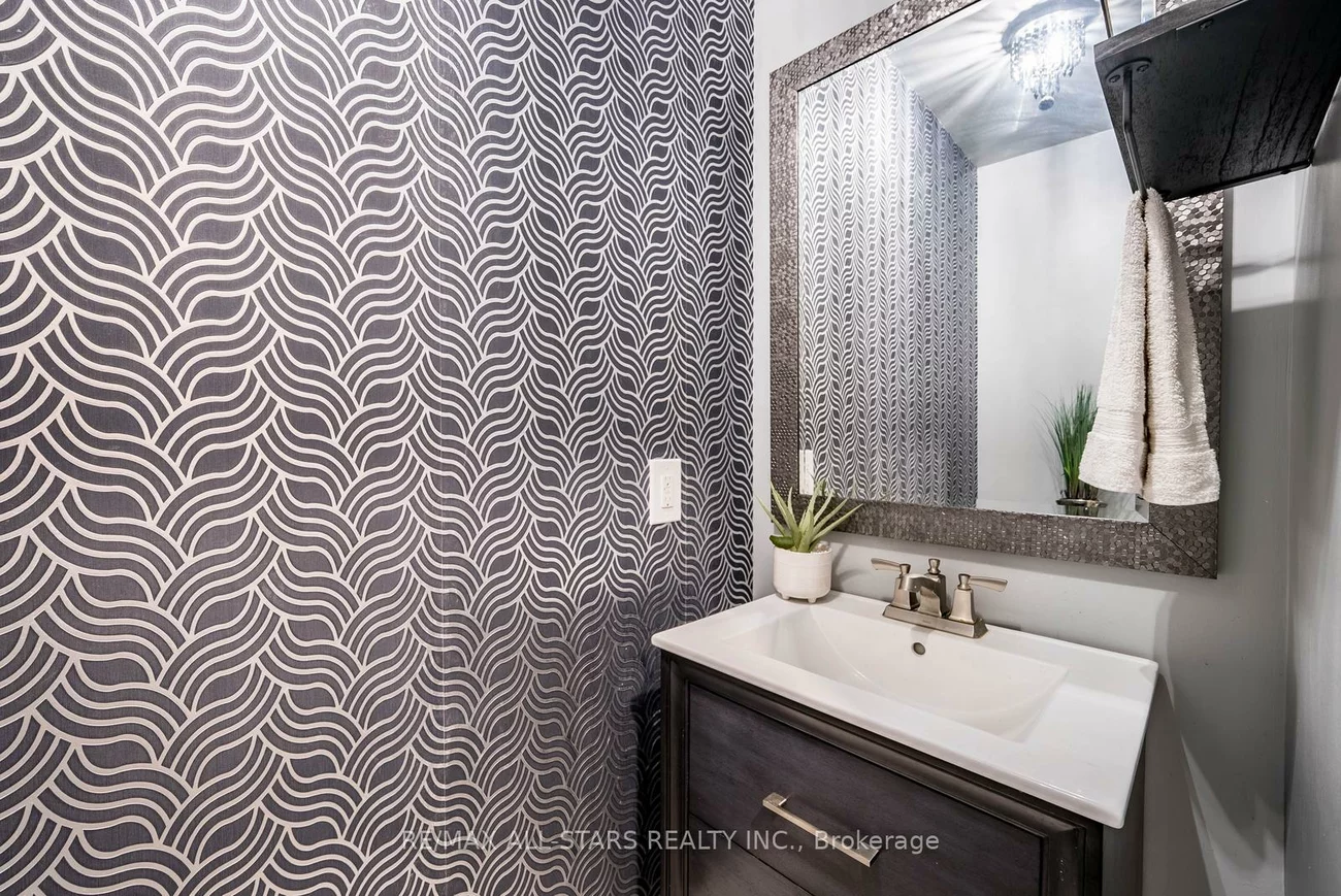 19, Kettle Valley, Nobleton, King