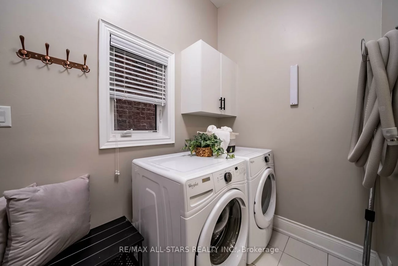 19, Kettle Valley, Nobleton, King