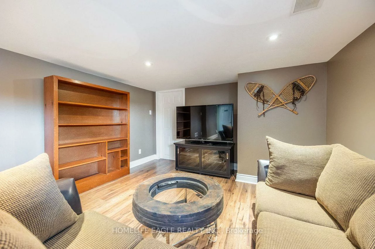 19280, Dufferin, Rural King, King