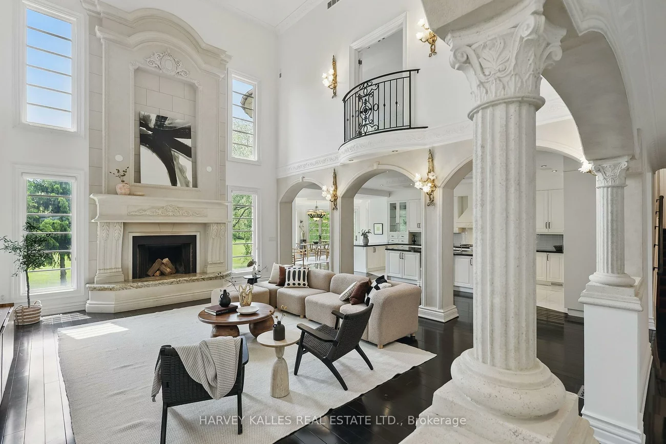 443, Dearbourne, King City, King