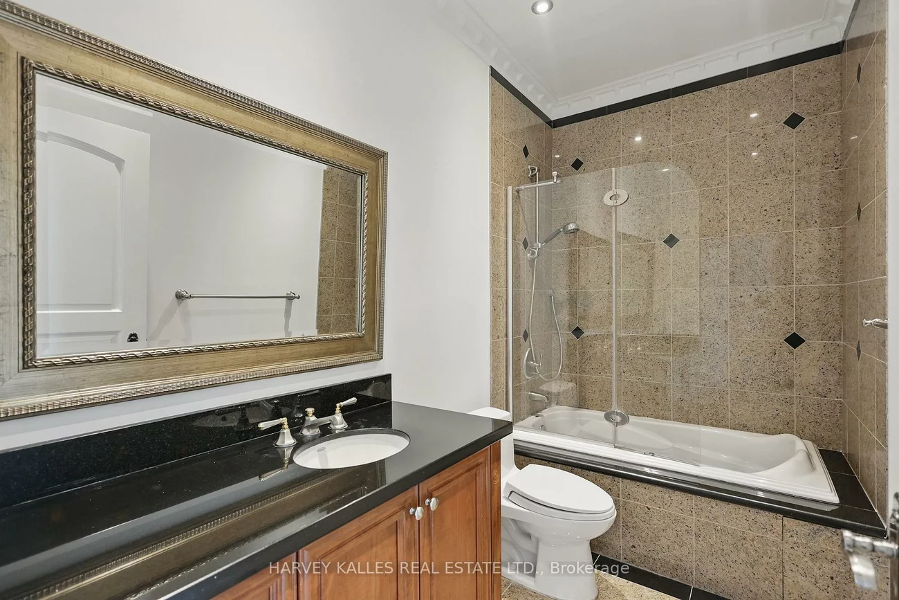 443, Dearbourne, King City, King