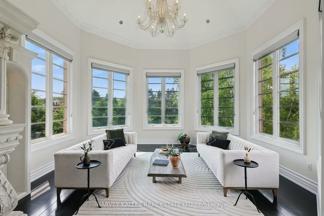 443, Dearbourne, King City, King