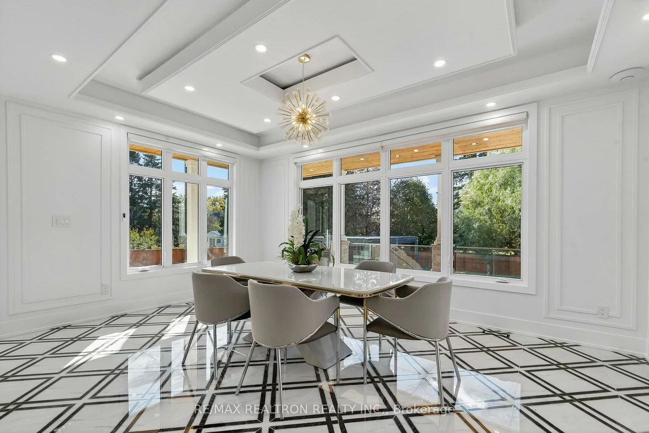 30, Banner, King City, King