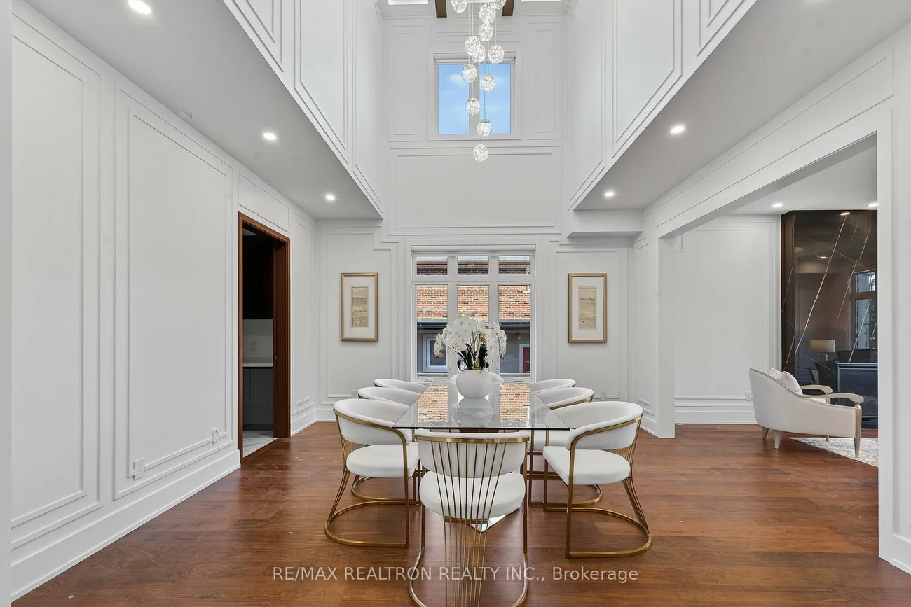 30, Banner, King City, King