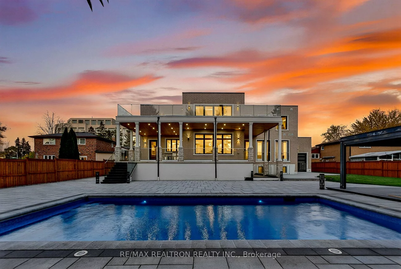 30, Banner, King City, King