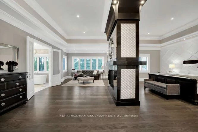 82, Elizabeth, King City, King