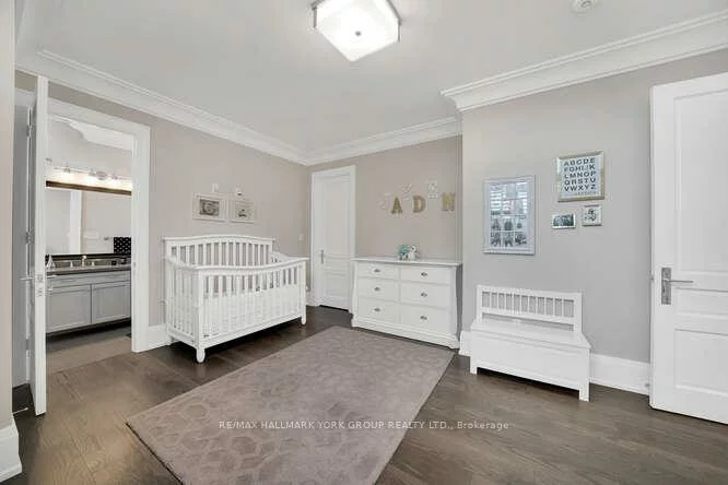 82, Elizabeth, King City, King