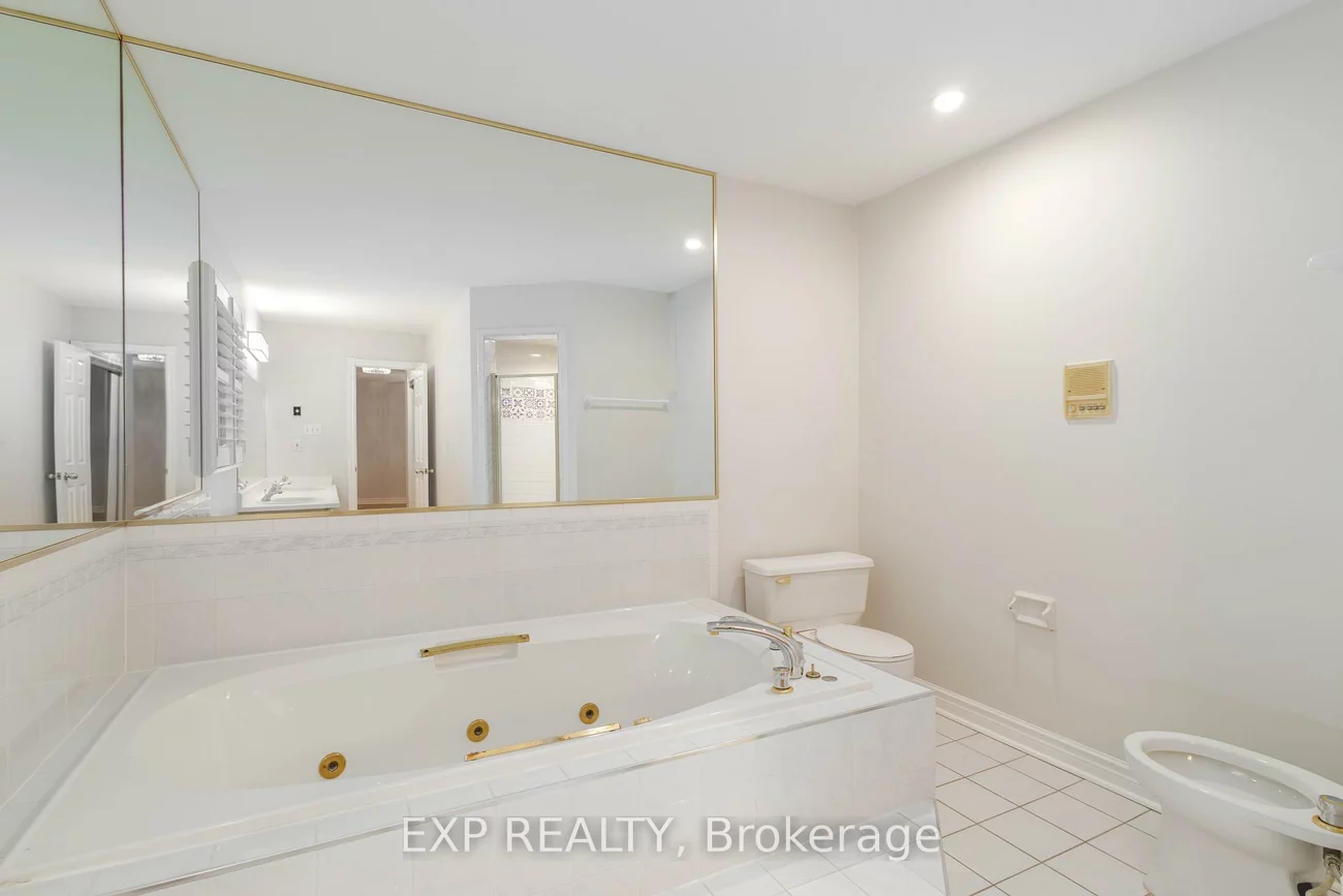 35, Dennis, King City, King