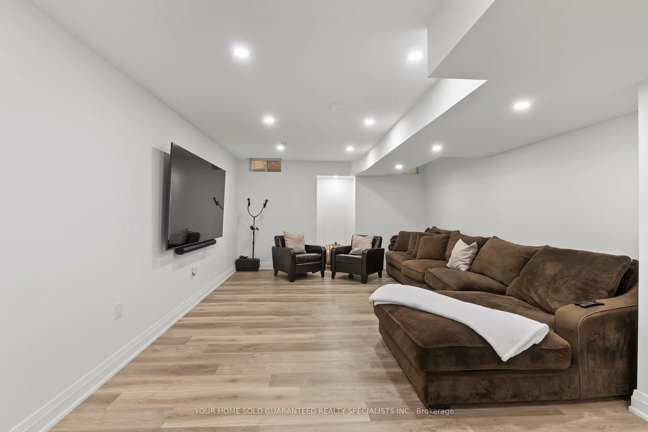 5, Bluff, Nobleton, King