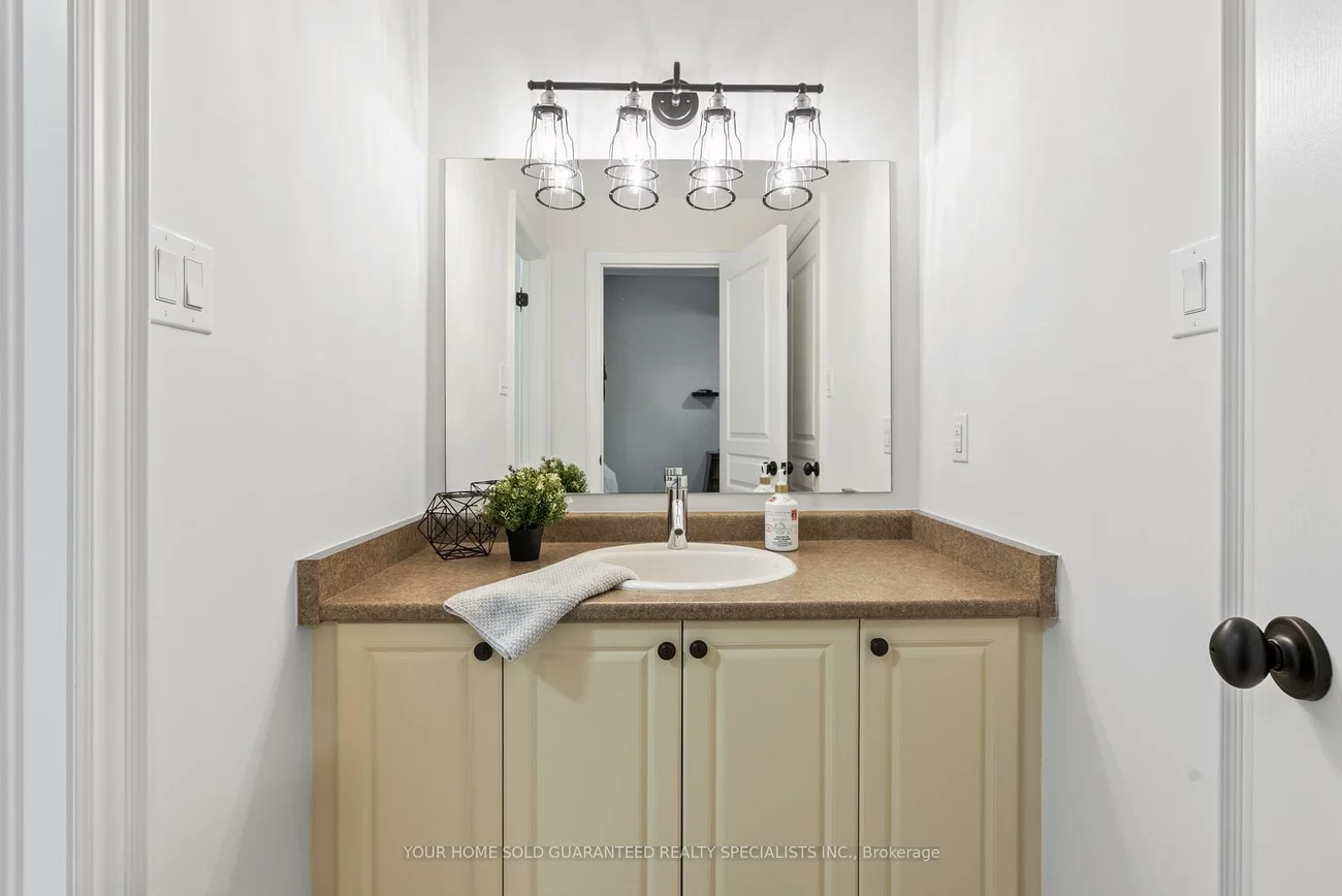 5, Bluff, Nobleton, King