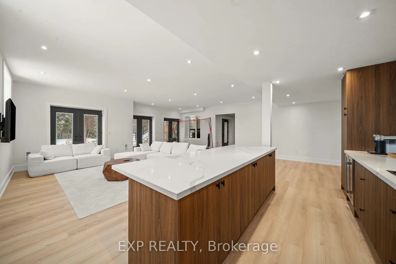 39, Orlin Chappel, Rural King, King