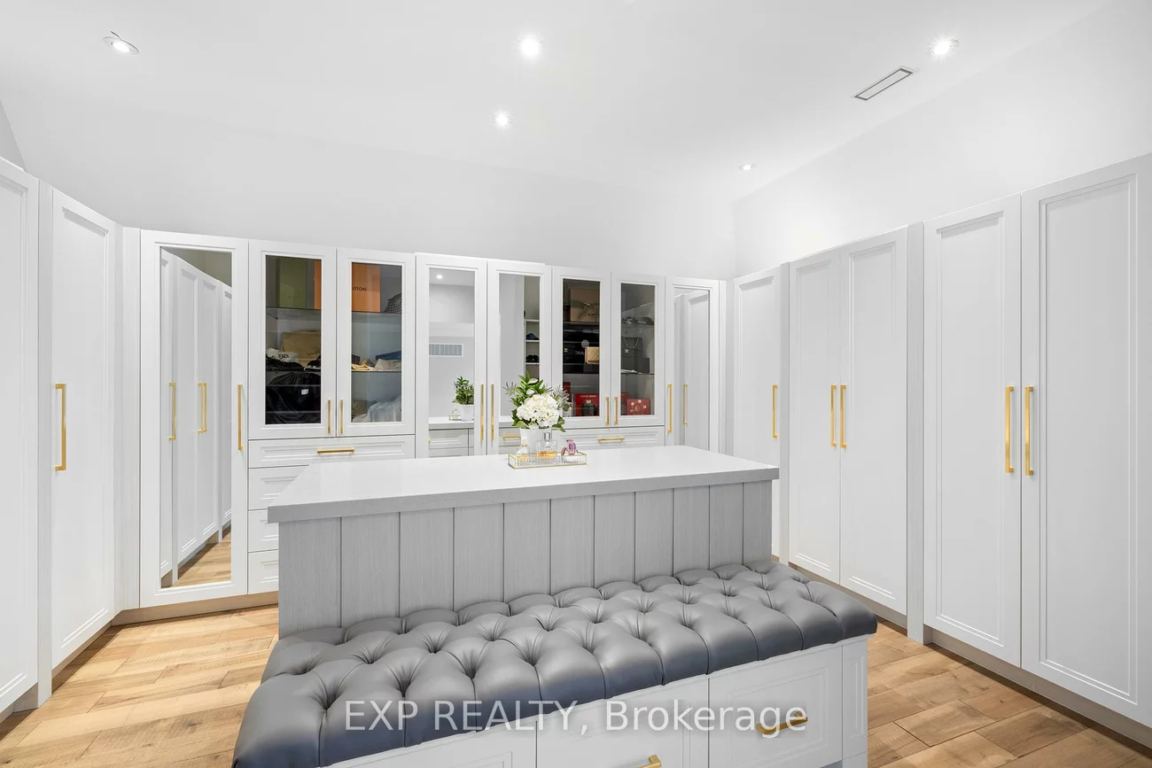 39, Orlin Chappel, Rural King, King