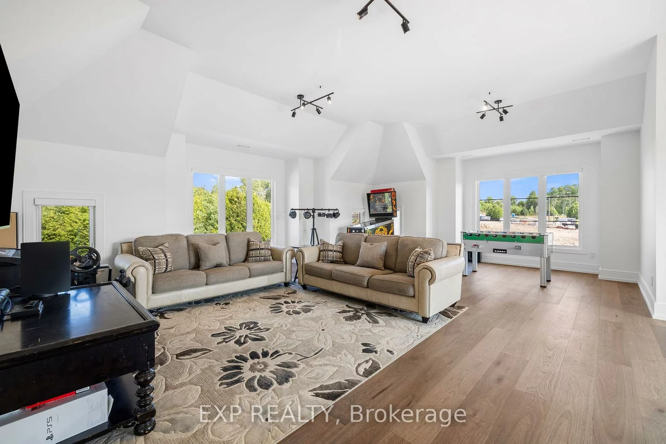 39, Orlin Chappel, Rural King, King