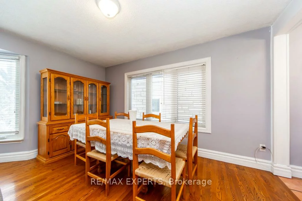 7440, 17th, Schomberg, King