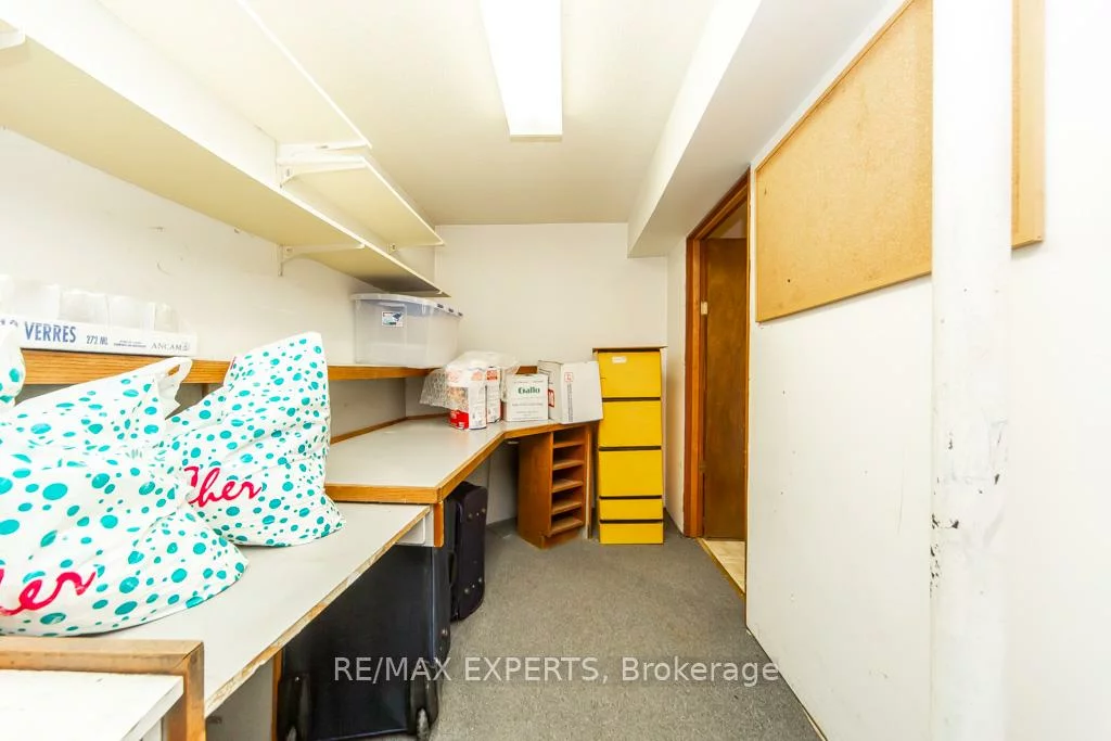 7440, 17th, Schomberg, King