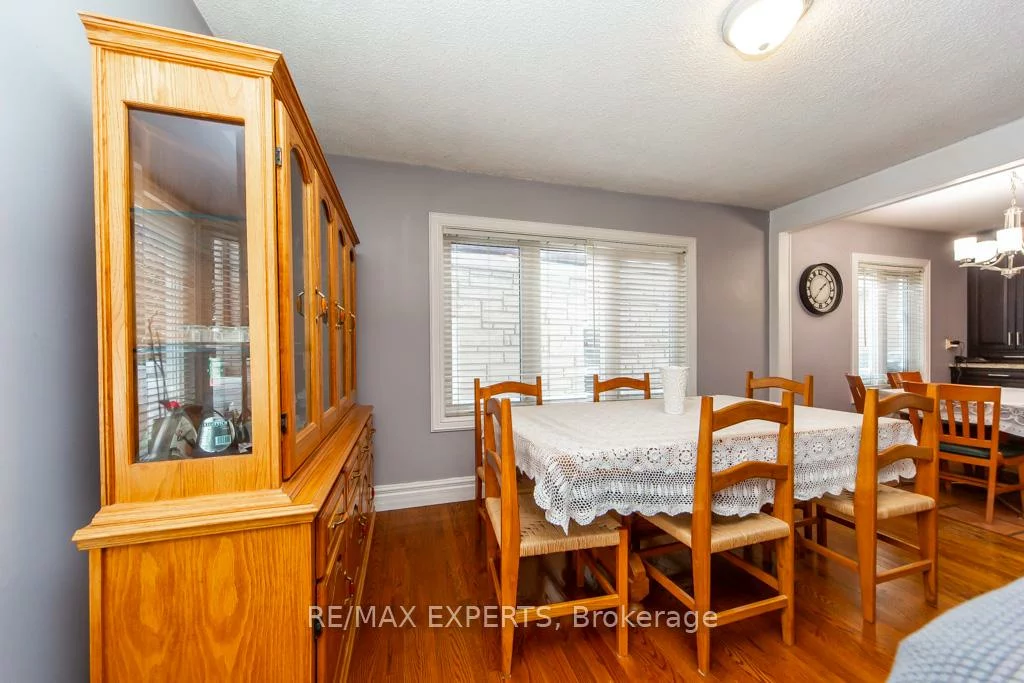 7440, 17th, Schomberg, King