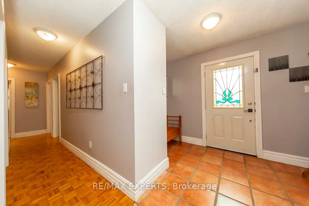 7440, 17th, Schomberg, King