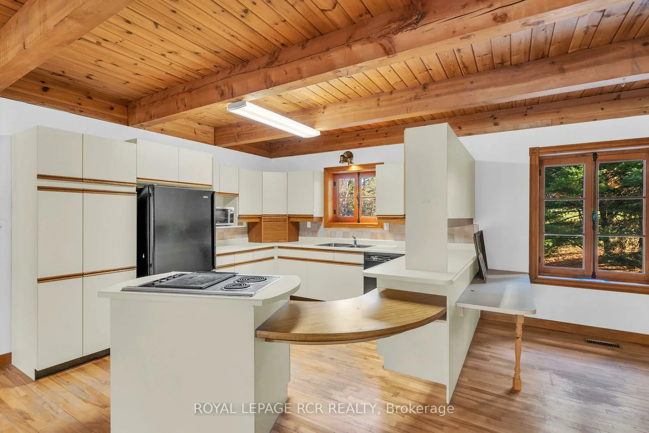 300, Old Bathurst, Rural King, King