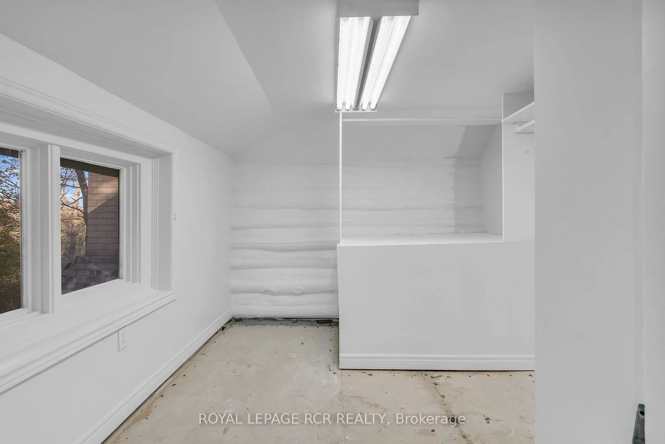 300, Old Bathurst, Rural King, King