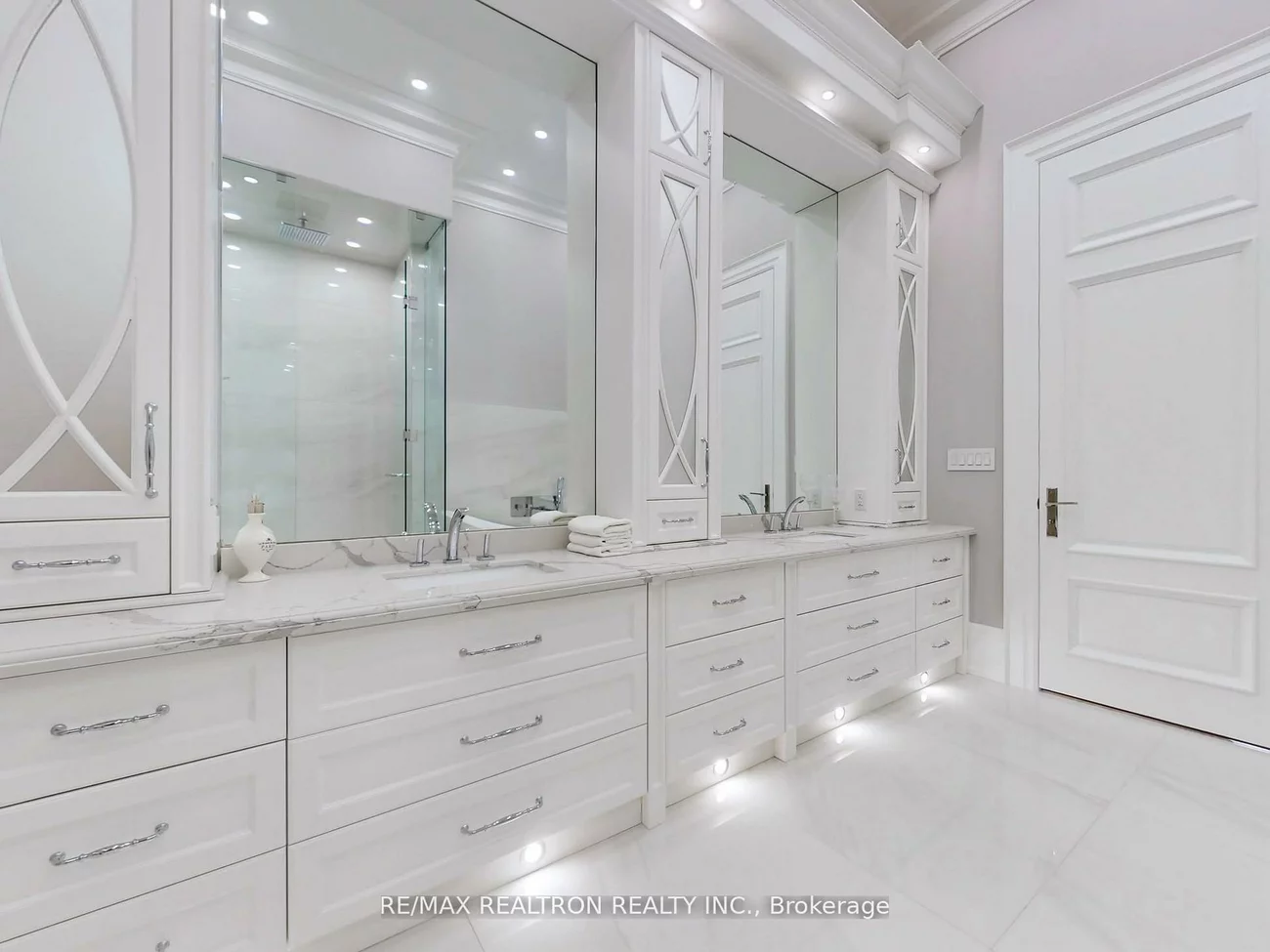 14358, Bathurst, Rural King, King