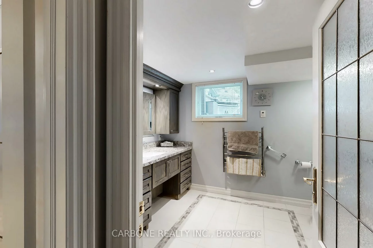 335, Forde, King City, King