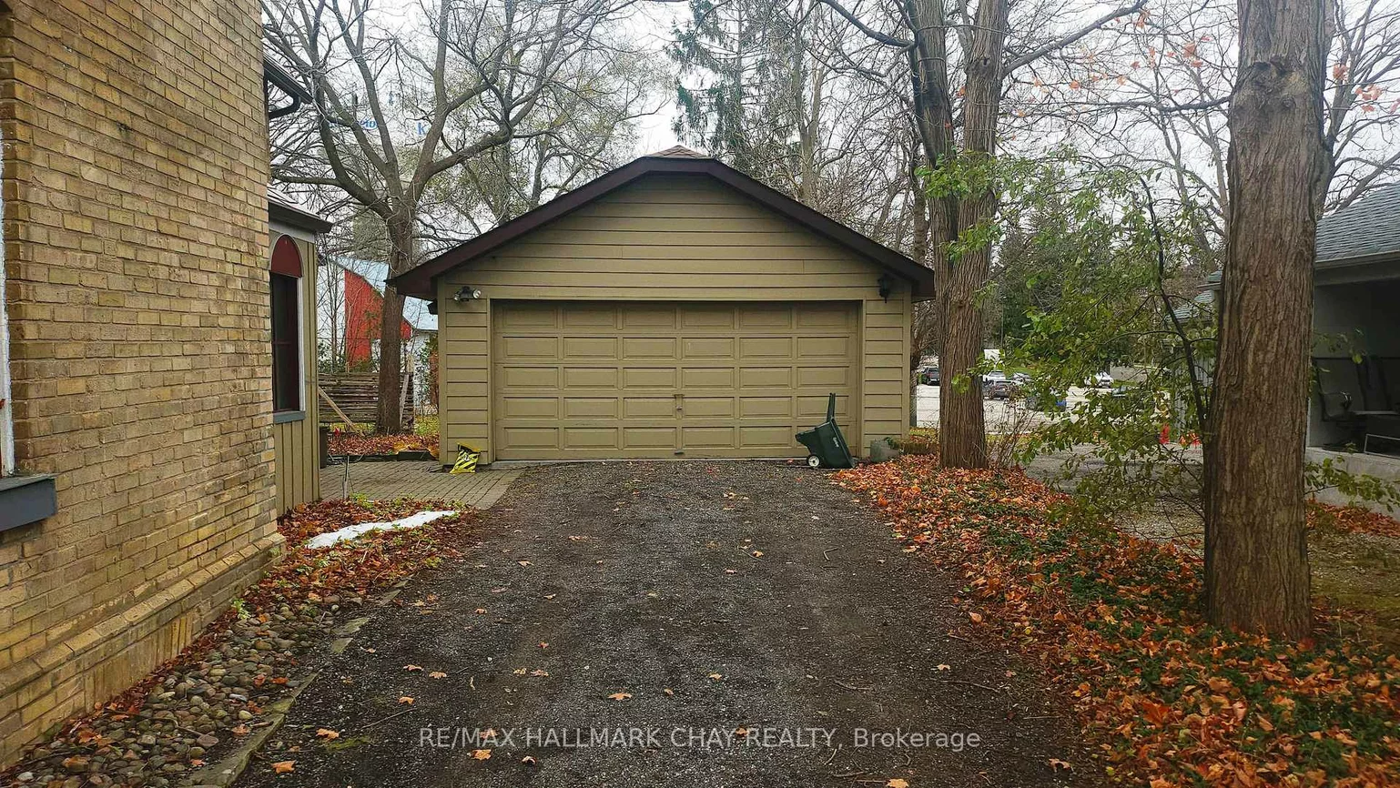 2207, King, King City, King