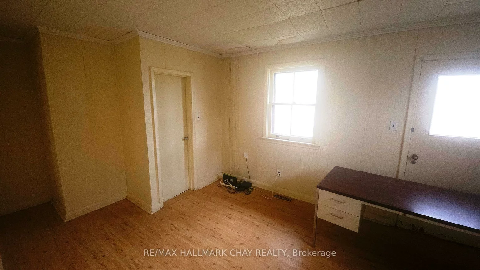 2207, King, King City, King