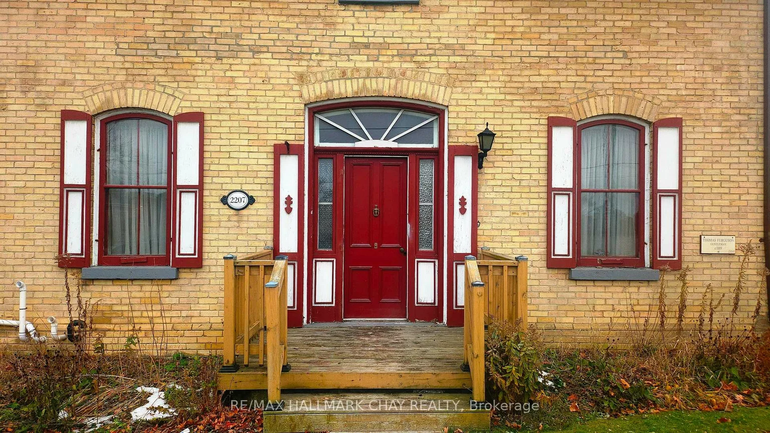 2207, King, King City, King