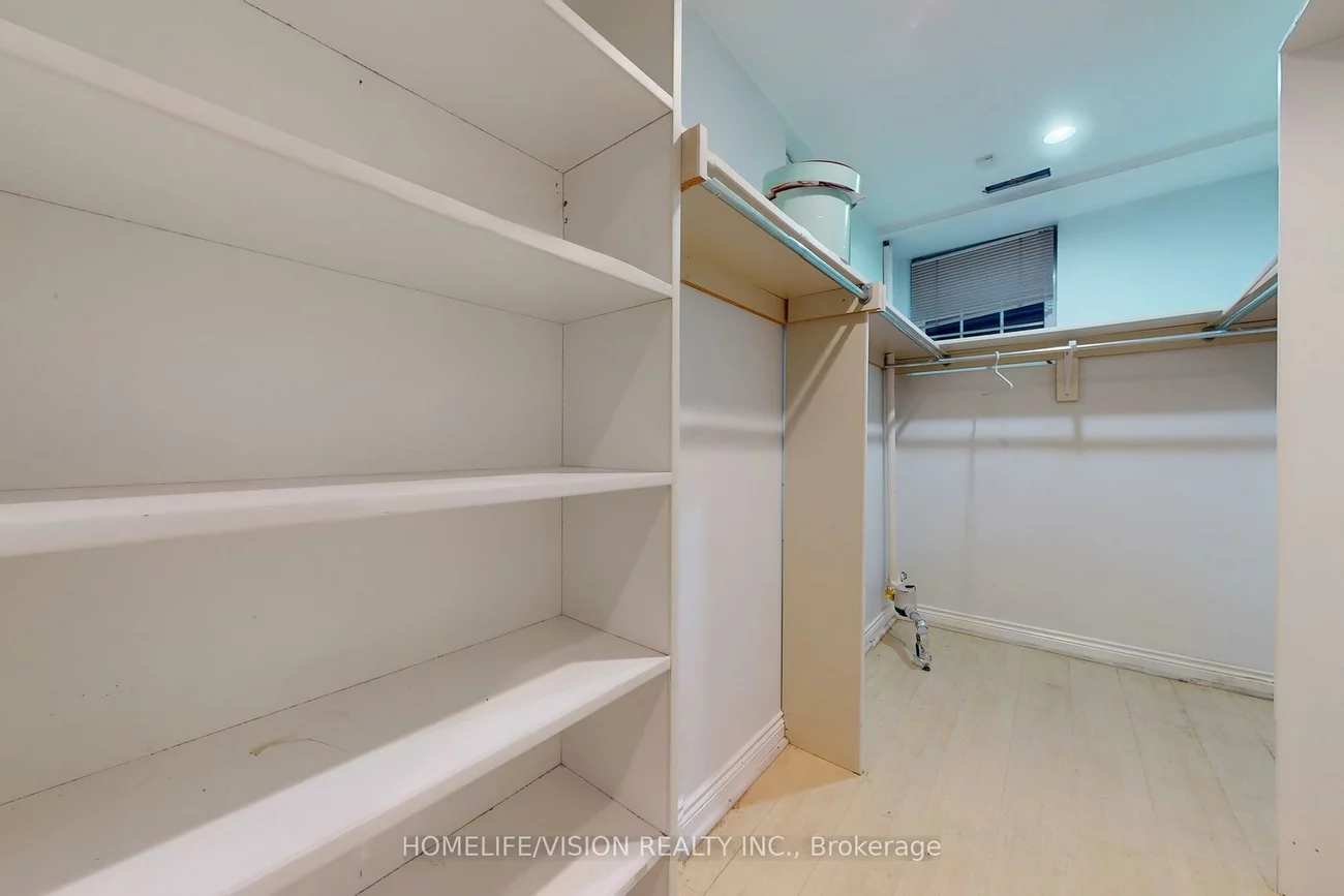 135, Patricia, King City, King