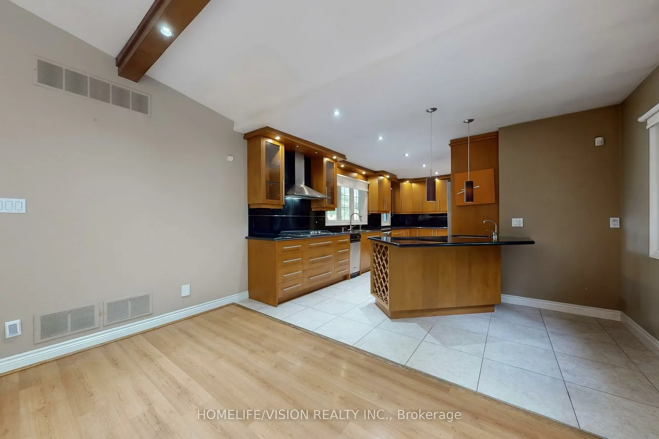 135, Patricia, King City, King