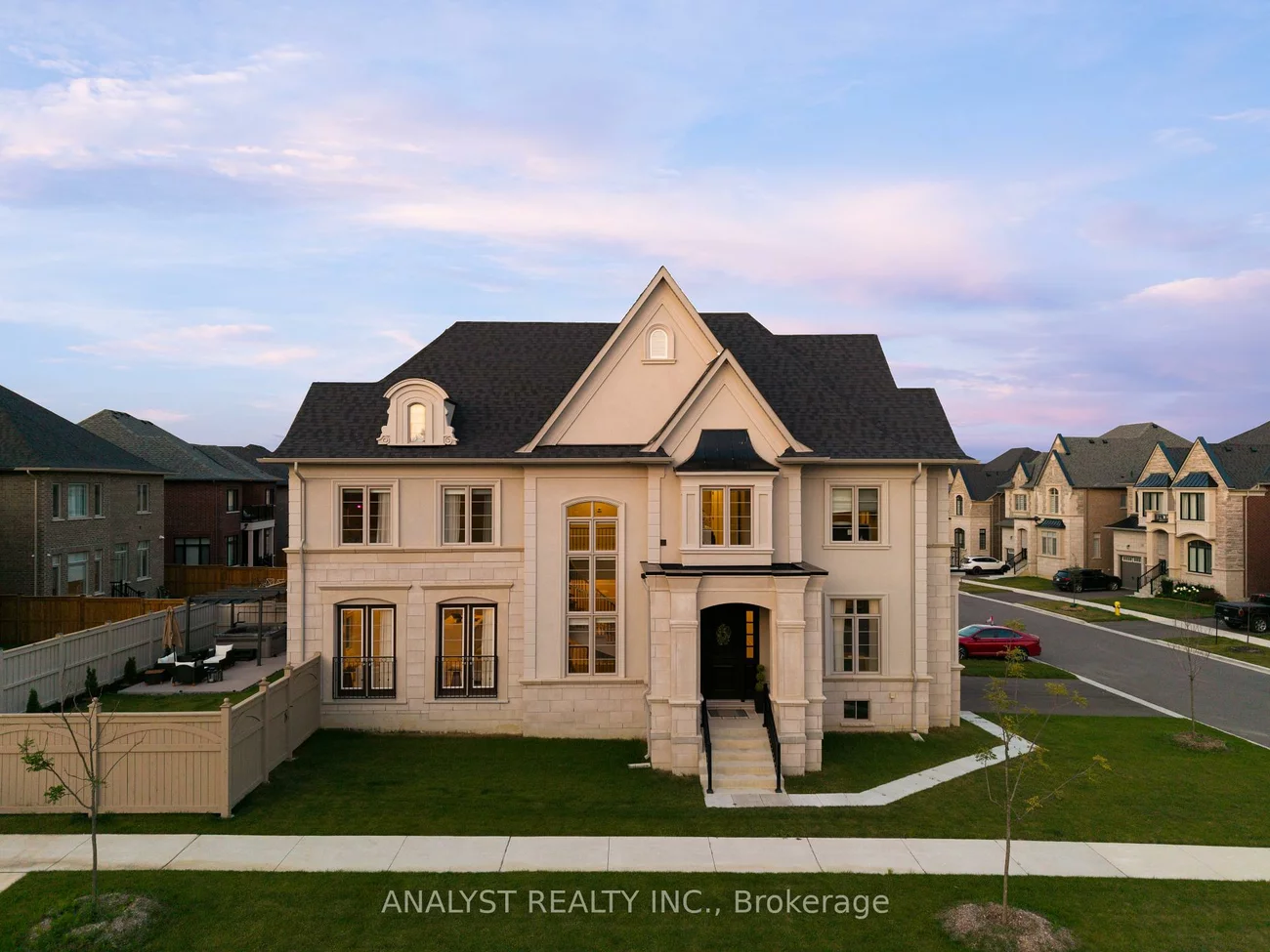 94, Crawford, Nobleton, King