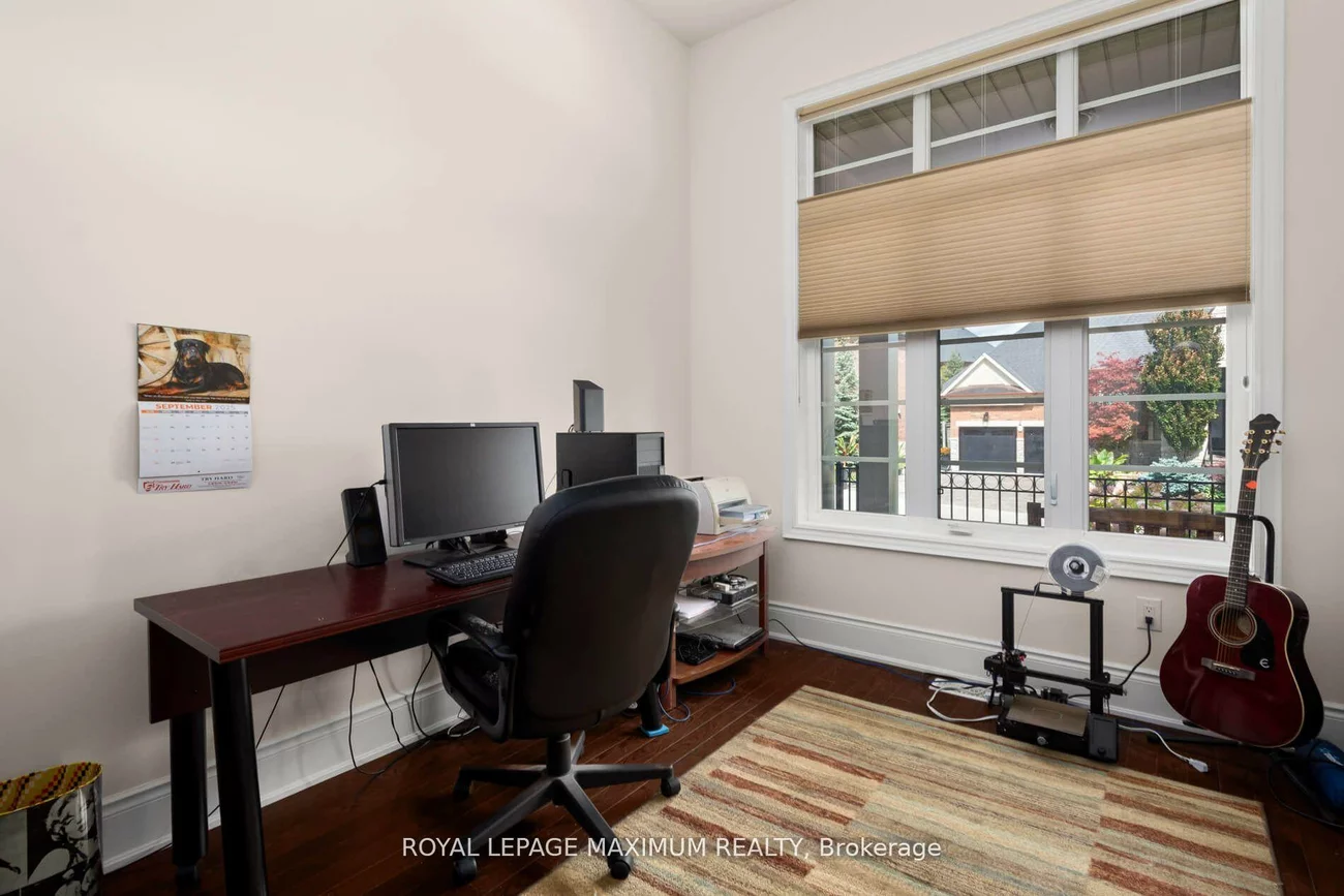 4, Blue Beech, Nobleton, King